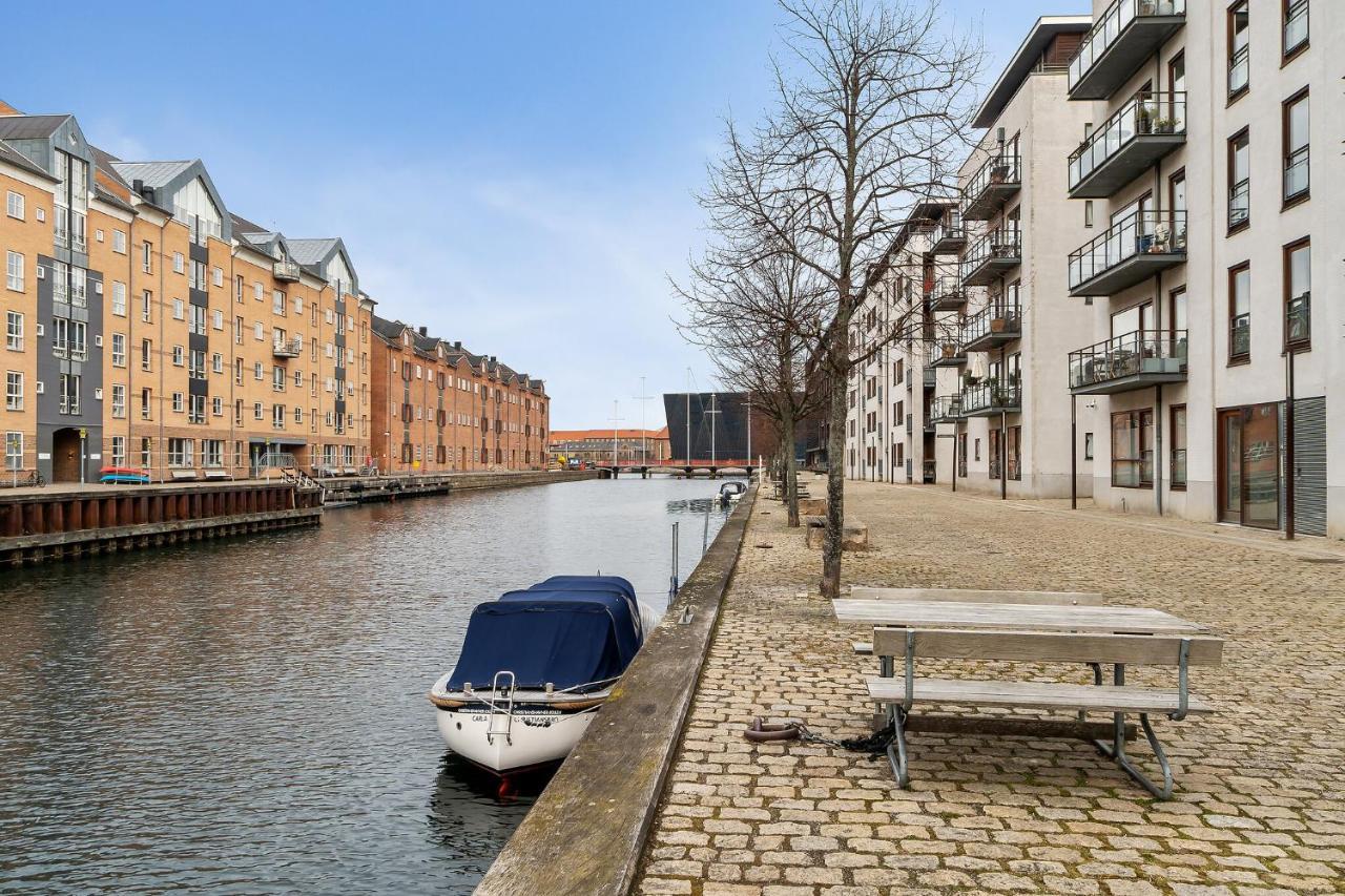 Scandi-Hygge 2 Bedroom Apartment In Charming Christianshavn Kopenhagen Buitenkant foto