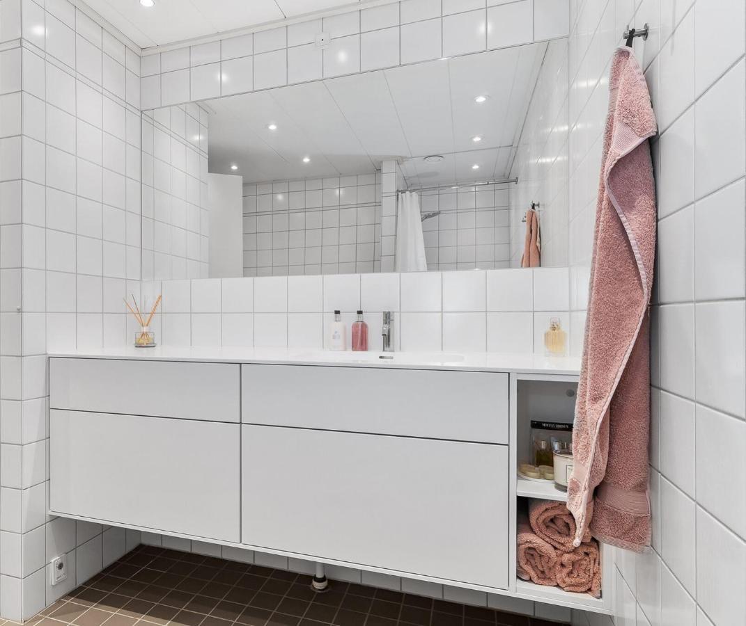 Scandi-Hygge 2 Bedroom Apartment In Charming Christianshavn Kopenhagen Buitenkant foto